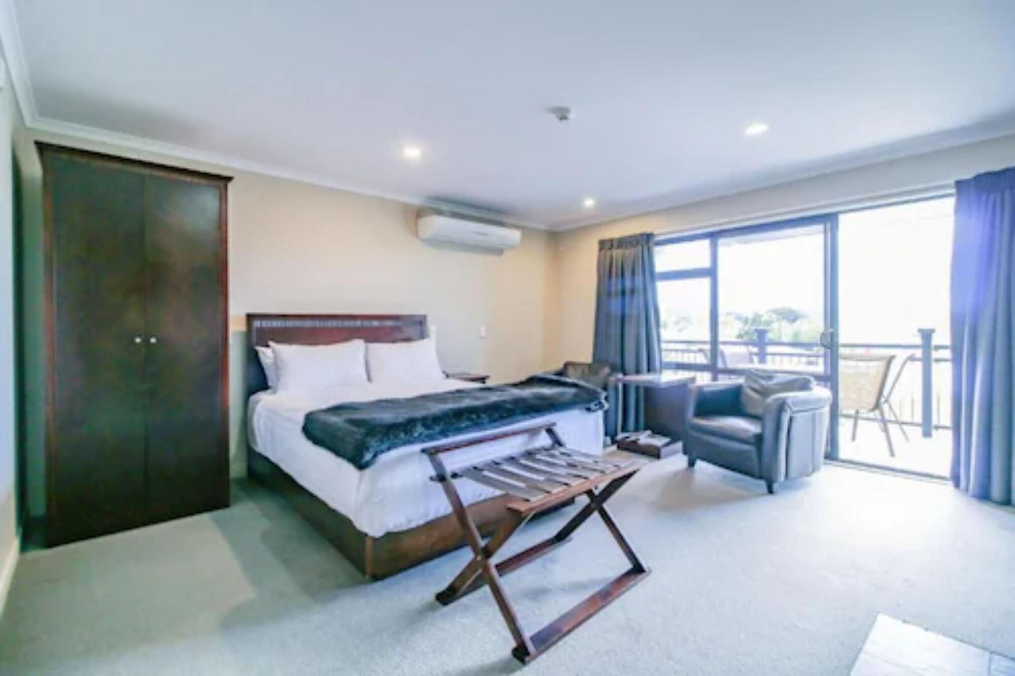 وانجانيو Aotea Motor Lodge المظهر الخارجي الصورة A room at the hotel