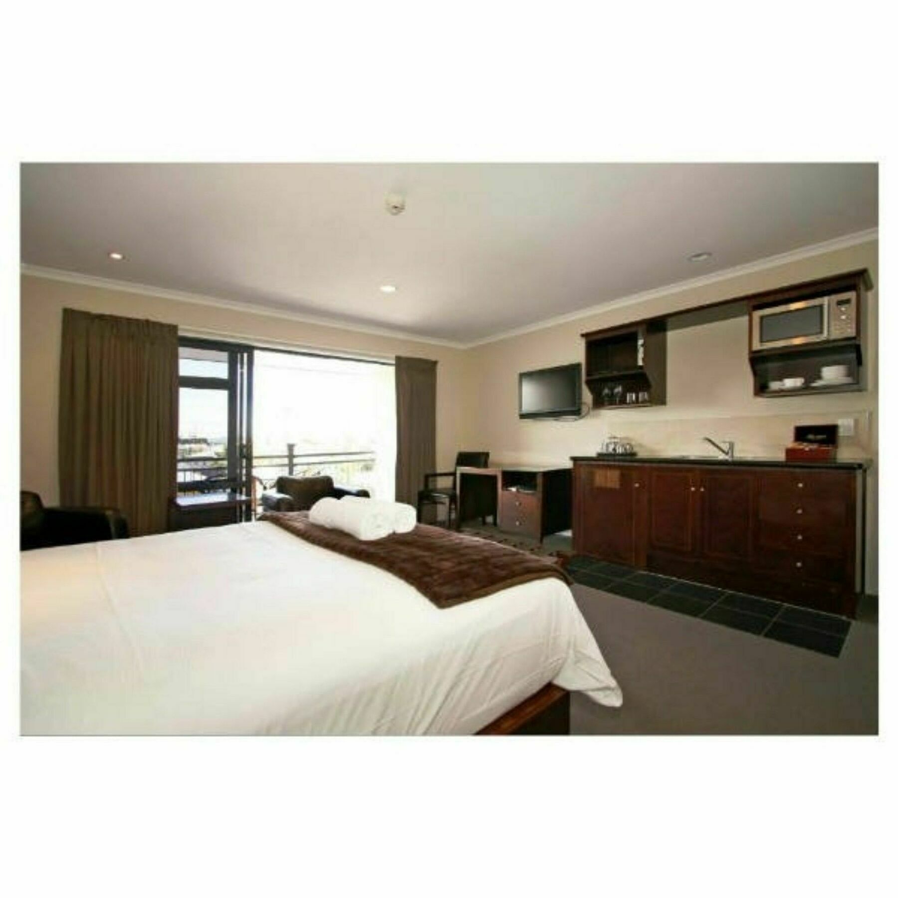 وانجانيو Aotea Motor Lodge المظهر الخارجي الصورة Studio apartment